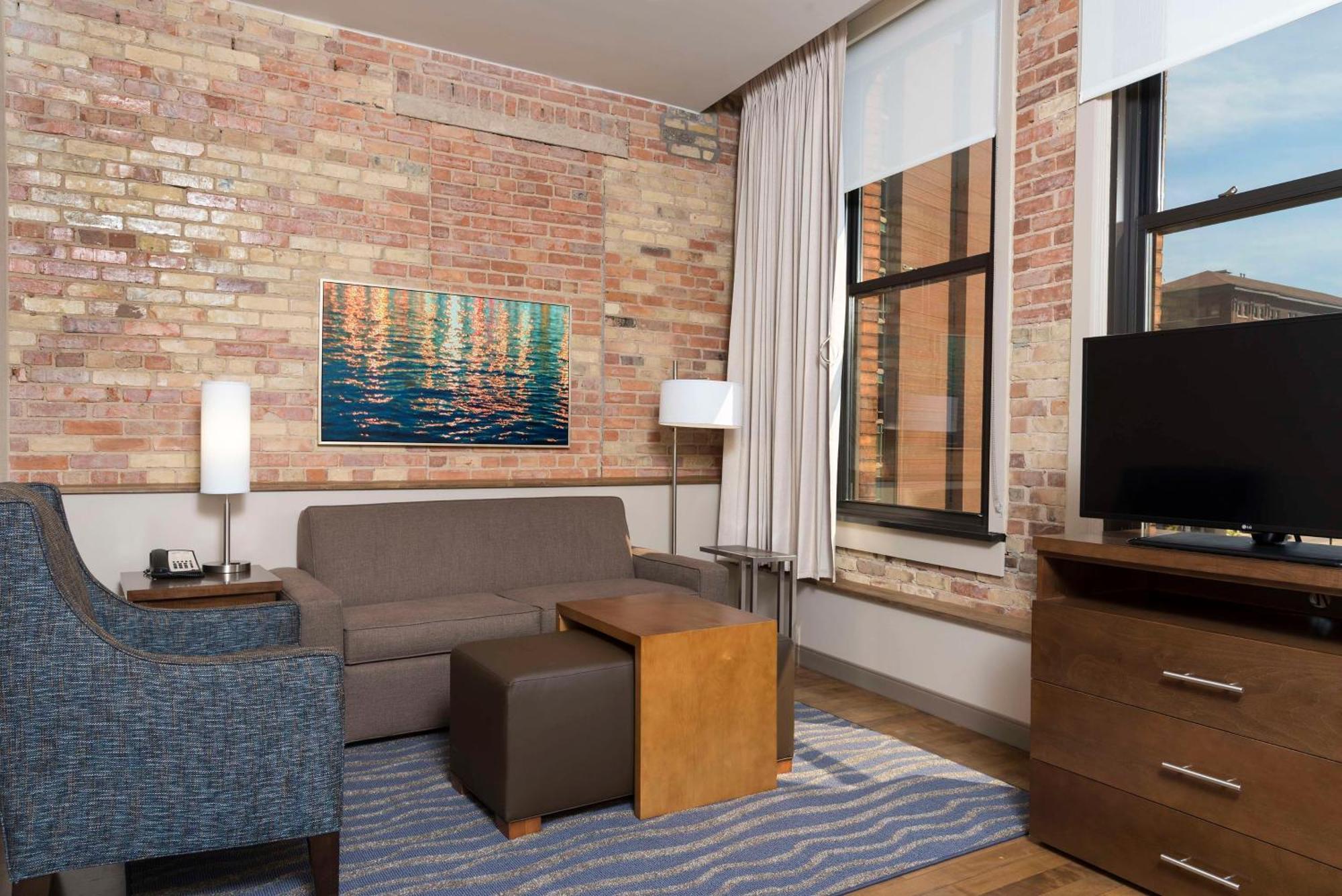 Homewood Suites By Hilton Grand Rapids Downtown Exterior foto