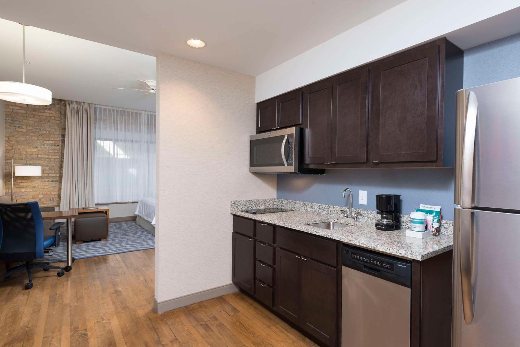 Homewood Suites By Hilton Grand Rapids Downtown Exterior foto